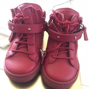 Toddler Giuseppe zanotti